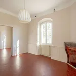 Rent 7 bedroom house of 186 m² in Cuers