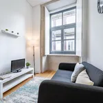 Rent 1 bedroom apartment in Porto