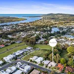 Rent 1 bedroom house in Noosaville