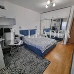 Rent 3 bedroom apartment of 80 m² in Bucuresti