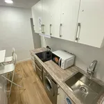 Rent 5 bedroom apartment in Madrid