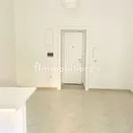 Rent 1 bedroom apartment of 31 m² in Naples