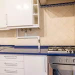 Rent 3 bedroom apartment in lisbon