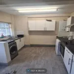 Rent 6 bedroom house in North West England