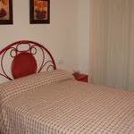 Rent 2 bedroom apartment of 75 m² in Valencia']