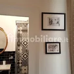 Rent 2 bedroom apartment of 65 m² in Naples