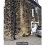 Rent 4 bedroom flat in Leeds