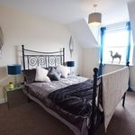 Rent 2 bedroom flat in East Midlands