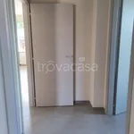 Rent 3 bedroom apartment of 100 m² in Buguggiate