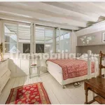 Rent 5 bedroom apartment of 220 m² in Florence