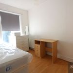 Rent 4 bedroom house in South East England