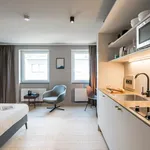 Miete 3 Schlafzimmer wohnung von 26 m² in Frankfurt am Main