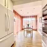 Rent 5 bedroom house in Enfield