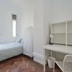 Rent a room in lisbon