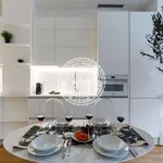 Rent 2 bedroom apartment of 60 m² in Milano