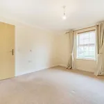 Rent 2 bedroom flat in South East England