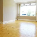 Rent 3 bedroom apartment in Scotland