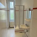 Rent 3 bedroom apartment of 93 m² in Berlin