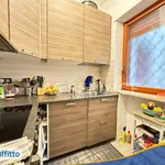 Affitto 4 camera appartamento di 106 m² in Rome