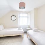 Rent 5 bedroom flat in South West England