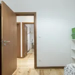 Rent 6 bedroom apartment in Lisbon