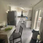 Rent 5 bedroom house in East Midlands