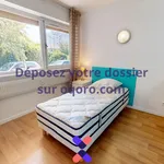 Appartement de 11 m² avec 5 chambre(s) en location à Chambéry