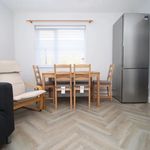 Rent 2 bedroom flat of 1345 m² in Swansea