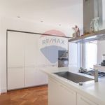 Rent 8 bedroom house of 320 m² in Rome