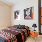 Rent 2 bedroom apartment of 83 m² in valencia