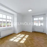 Pronajměte si 5 ložnic/e byt o rozloze 159 m² v Prague