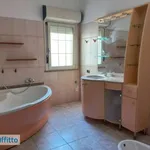 Rent 3 bedroom apartment of 90 m² in Cagliari