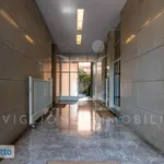 Rent 3 bedroom apartment of 95 m² in Milan