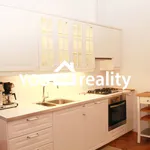 Rent 2 bedroom apartment of 40 m² in Prague