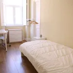 Rent a room in lisbon