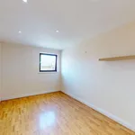 Rent 2 bedroom flat in Wales