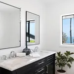 Rent 4 bedroom house of 229 m² in Los Angeles