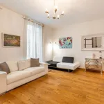 Rent 1 bedroom apartment of 37 m² in Paris