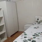 Alugar 6 quarto apartamento em Coimbra