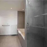 Huur 3 slaapkamer appartement van 180 m² in brussels