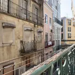 Rent 2 bedroom apartment of 50 m² in lisbon