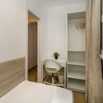 Rent a room of 70 m² in barcelona