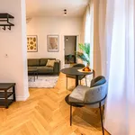 Rent 1 bedroom apartment of 50 m² in Berlin