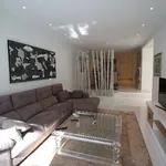 Rent 3 bedroom apartment of 280 m² in Marbella