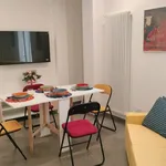 Rent 2 bedroom apartment of 44 m² in Naples