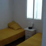 Rent 3 bedroom apartment of 100 m² in Cadiz']