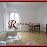 Rent 3 bedroom apartment of 100 m² in Milan