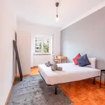 Rent 5 bedroom apartment in Lisbon