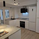 Rent 4 bedroom apartment in Valencia