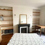 Rent 2 bedroom apartment of 33 m² in Paris